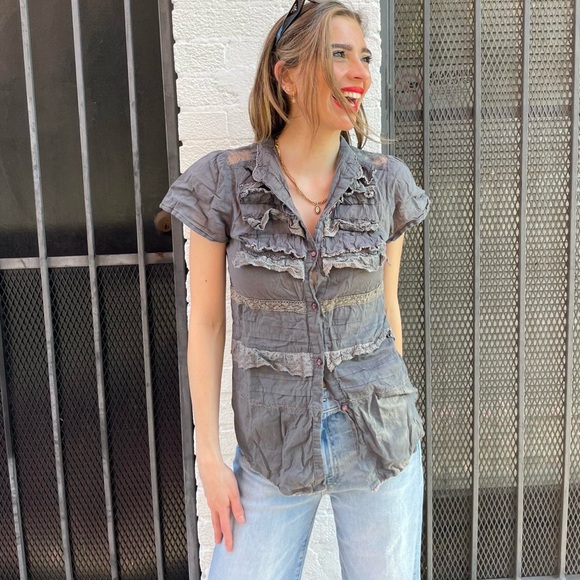 Y2k Grey Kimchi Blue blouse with ruffles and lace details sz m - Picture 3 of 5